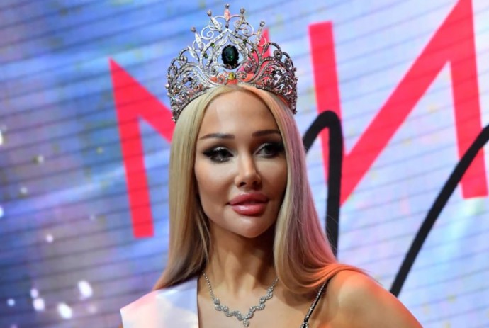 ​«Мисс Москва» 2023 стала блондинка из Саратова