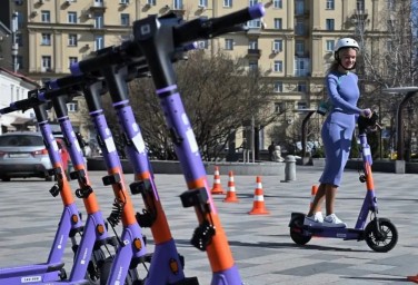 В Совете Федерации предложили запретить электросамокаты в городах