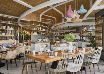 Отель W Dubai - Mina Seyahi, 5*
