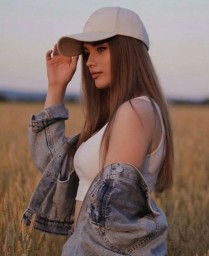 Настя Самойлова