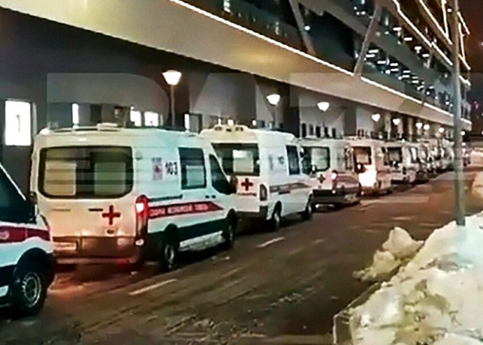 В больницах Москвы аврал из-за эпидемии, врачам запрещают госпитализировать заболевших