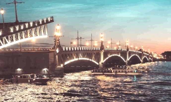 Беглов пообещал построить пять новых мостов в Петербурге