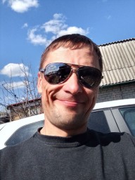 Женя Соганов