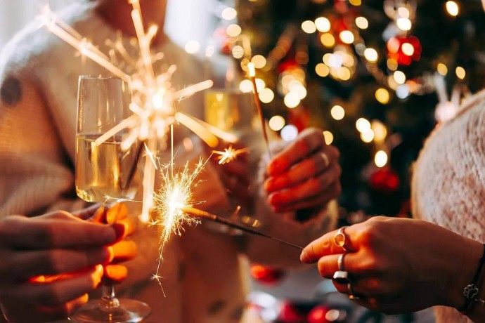 Как получить новогодние подарки от соцзащиты Как получить новогодние подарки от соцзащиты