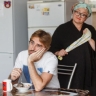Теща и зять, вечный конфликт.