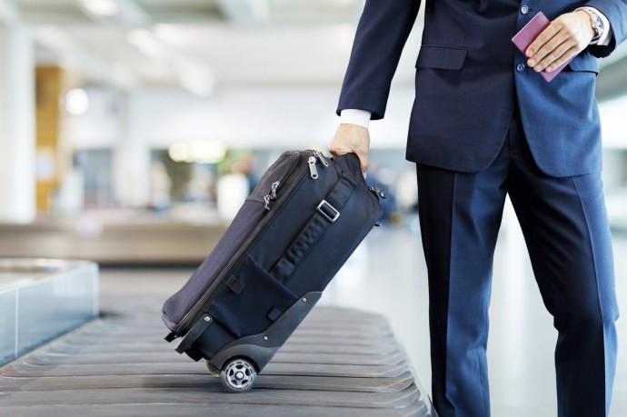 Когда работодатель обязан оплатить дорогу домой сотруднику в командировке Когда работодатель обязан оплатить дорогу домой сотруднику в командировке