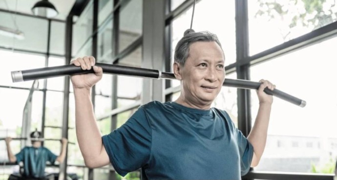 Скорость метаболизма можно сохранить в любом возрасте с помощью силовых тренировок Скорость метаболизма можно сохранить в любом возрасте с помощью силовых тренировок