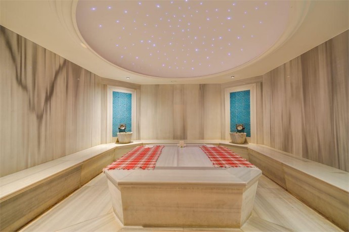 Ramada Resort Akbuk 5